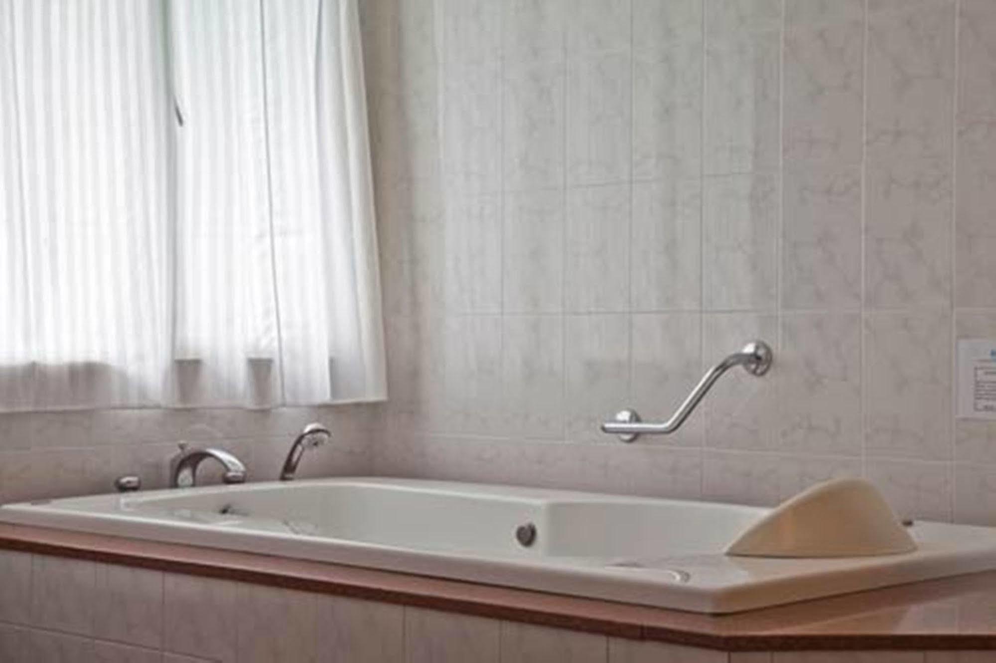 Green Park Hotel האנוי מראה חיצוני תמונה
