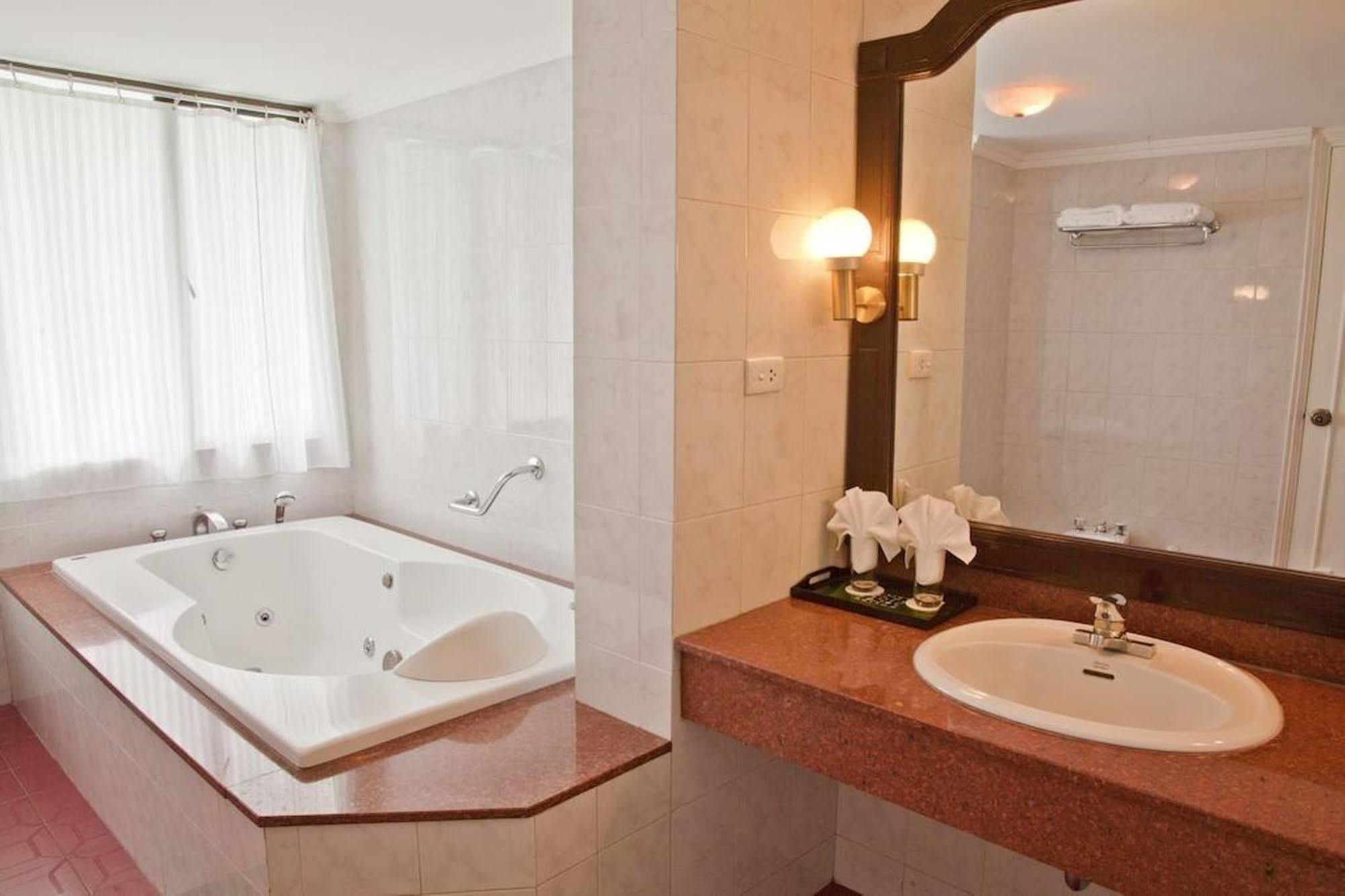 Green Park Hotel האנוי מראה חיצוני תמונה